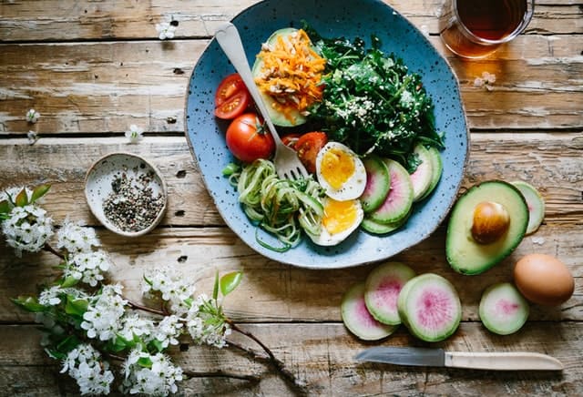Best Foods That Help Balance Hormones Naturally